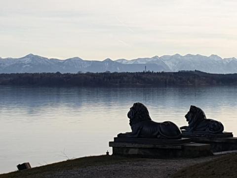 Central Starnberg And Surrounded By Nature Ngoại thất bức ảnh